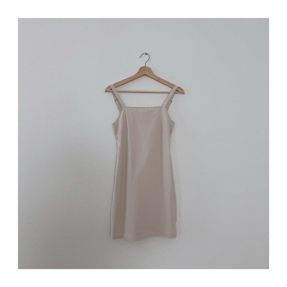 wayre sevilla sleeveless shift dress